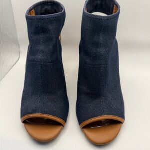 Cato Navy Denim Peep-Toe Mules with Tan Trim